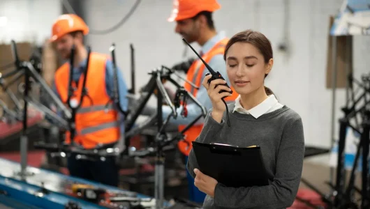imgi_1_people-safety-equipment-their-workplace_23-2148976368